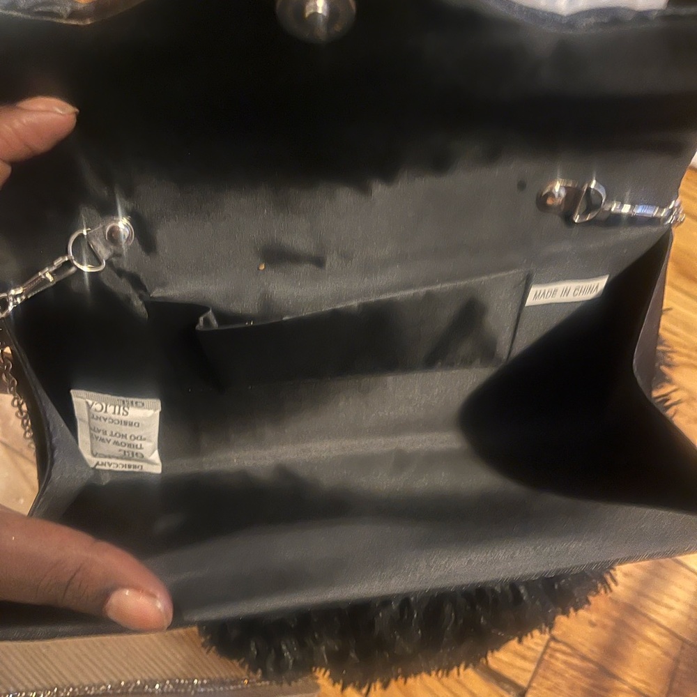 Fashion clutch